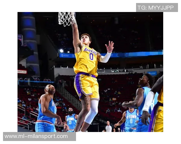 达卡里约翰逊替补出战28分钟高效贡献26分11篮板5助攻3盖帽