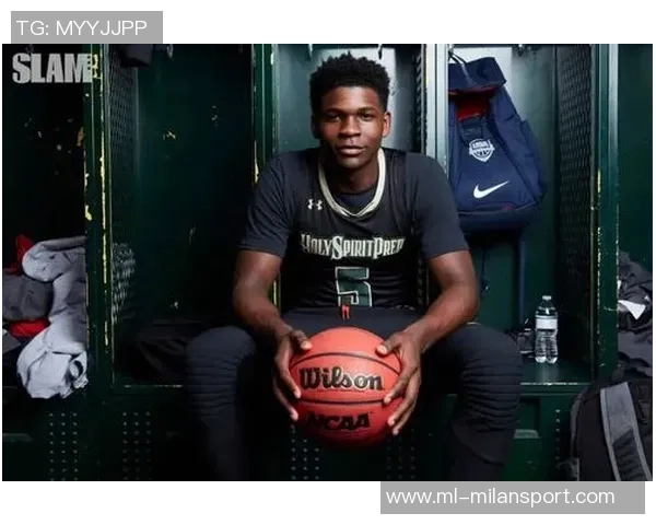 爱德华兹荣膺SLAM杂志封面人物再创辉煌第三次当选引发热议